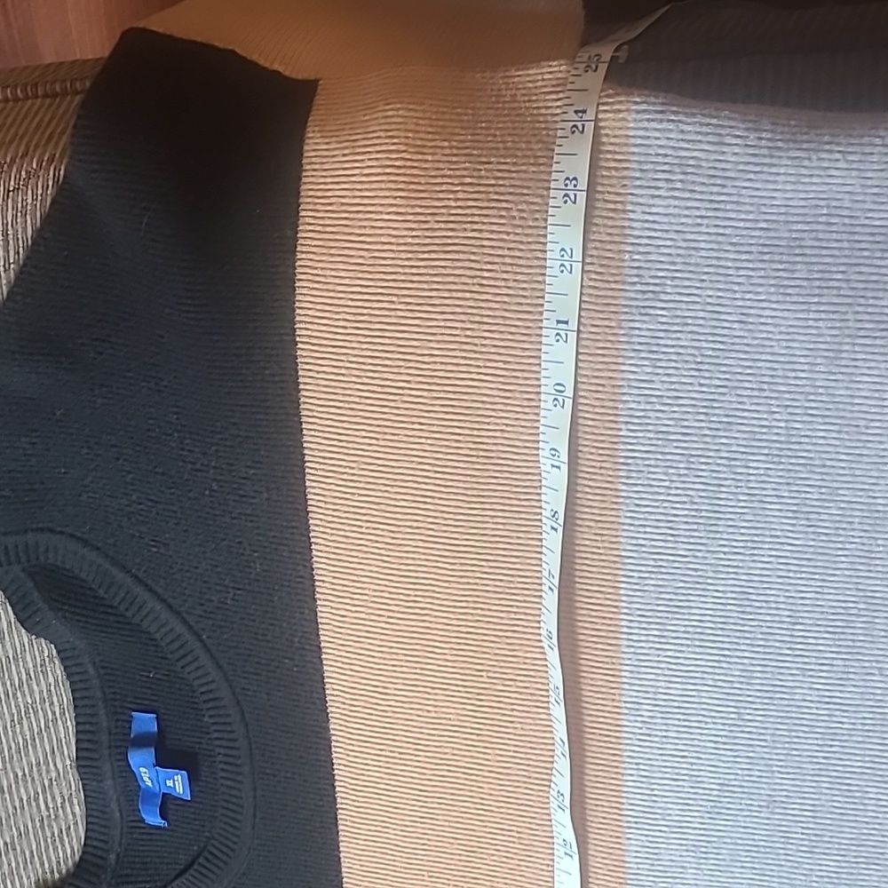 Apt. 9 Colorblocked Sweater - Picture 9 of 11